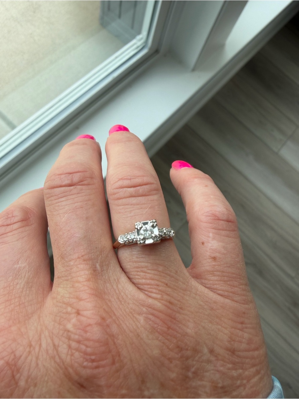 14kt yellow and white gold Vintage Mid-Century 1950s illusion diamond ring